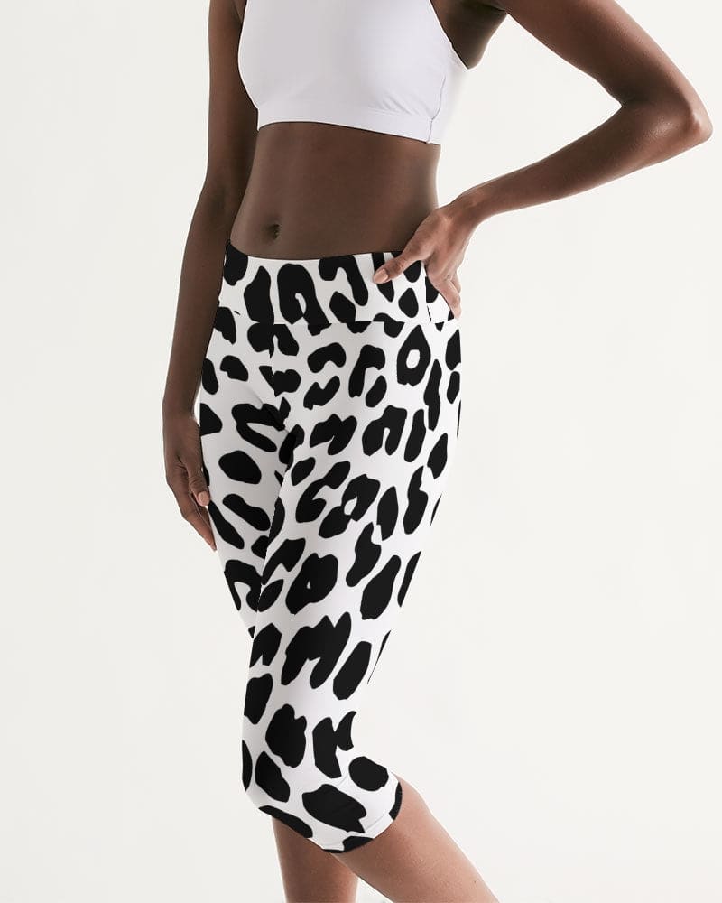 Womens High-waist Fitness Capri Legging Yoga Pants, Black White Leopard Pattern-3